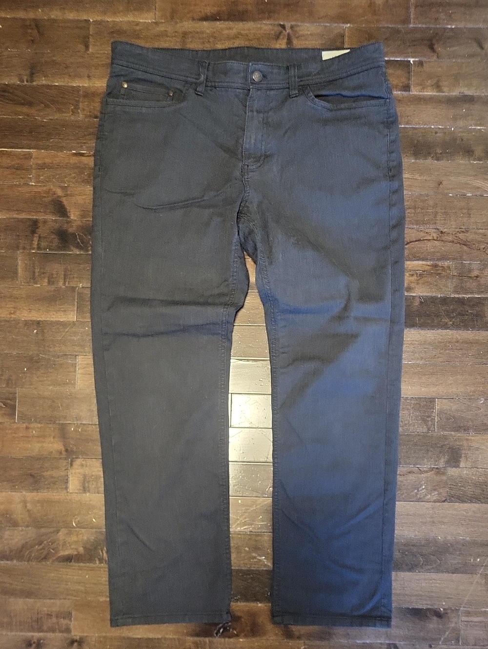 English Laundry Men's Straight Jeans in Charcoal Gray